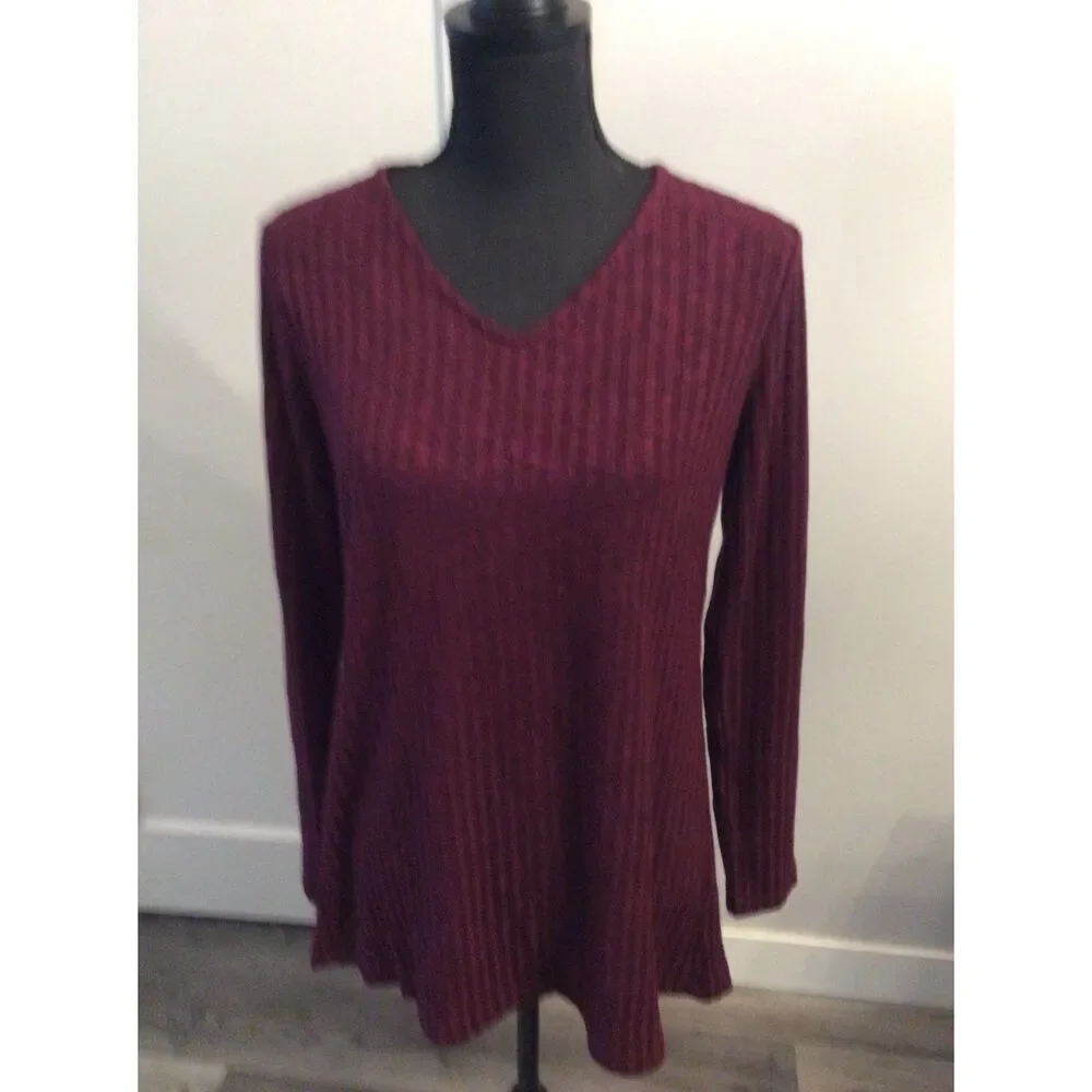 Susan Graver Small S Long Sleeve thick knit Top V Neck Burgandy Womens